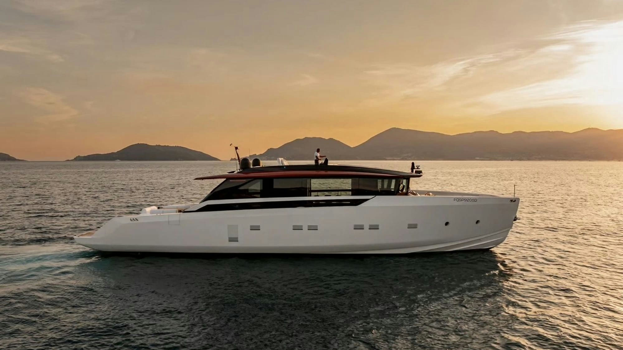Forza Quieta, 28 m Sanlorenzo charter yacht