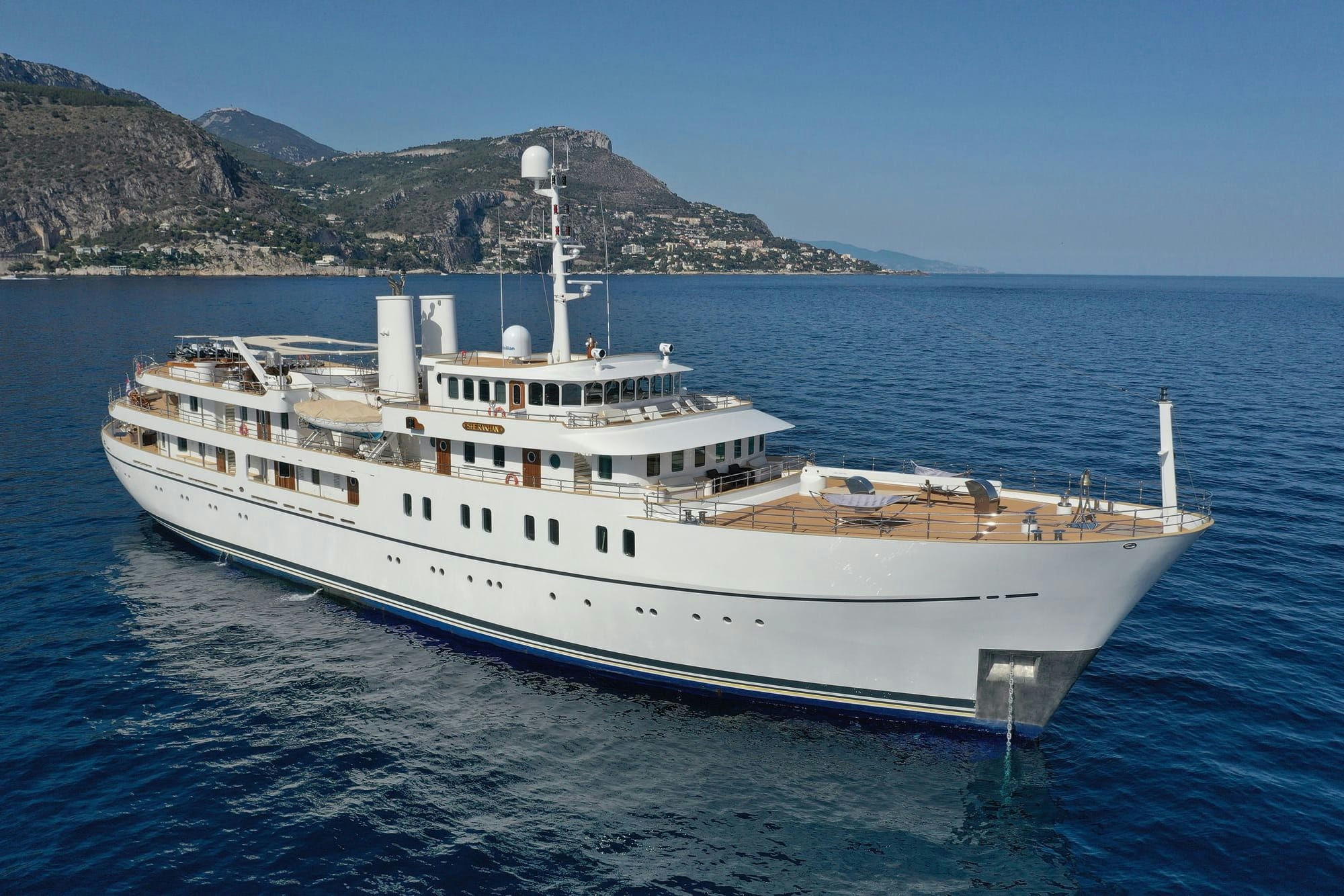 Sherakhan, 69.7 m Vuyk en Zonen charter yacht
