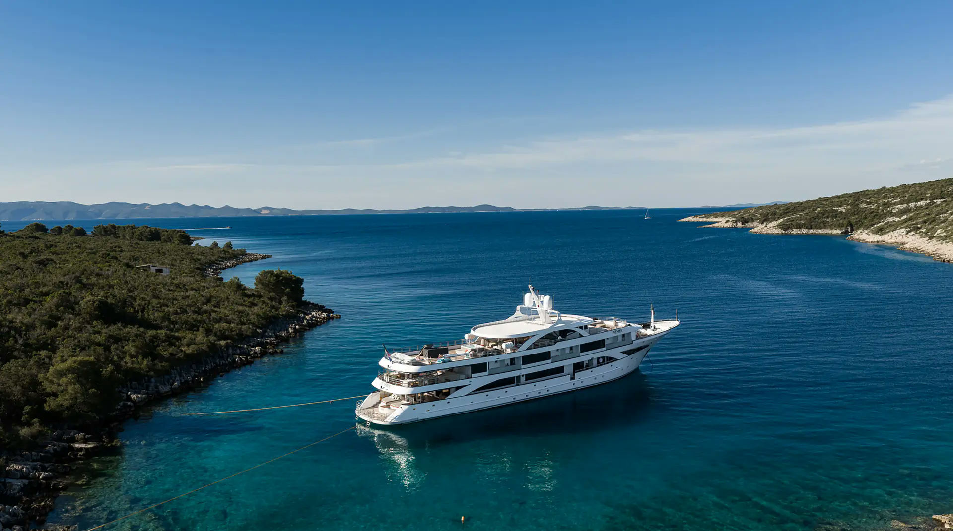Premier, 55 m charter yacht