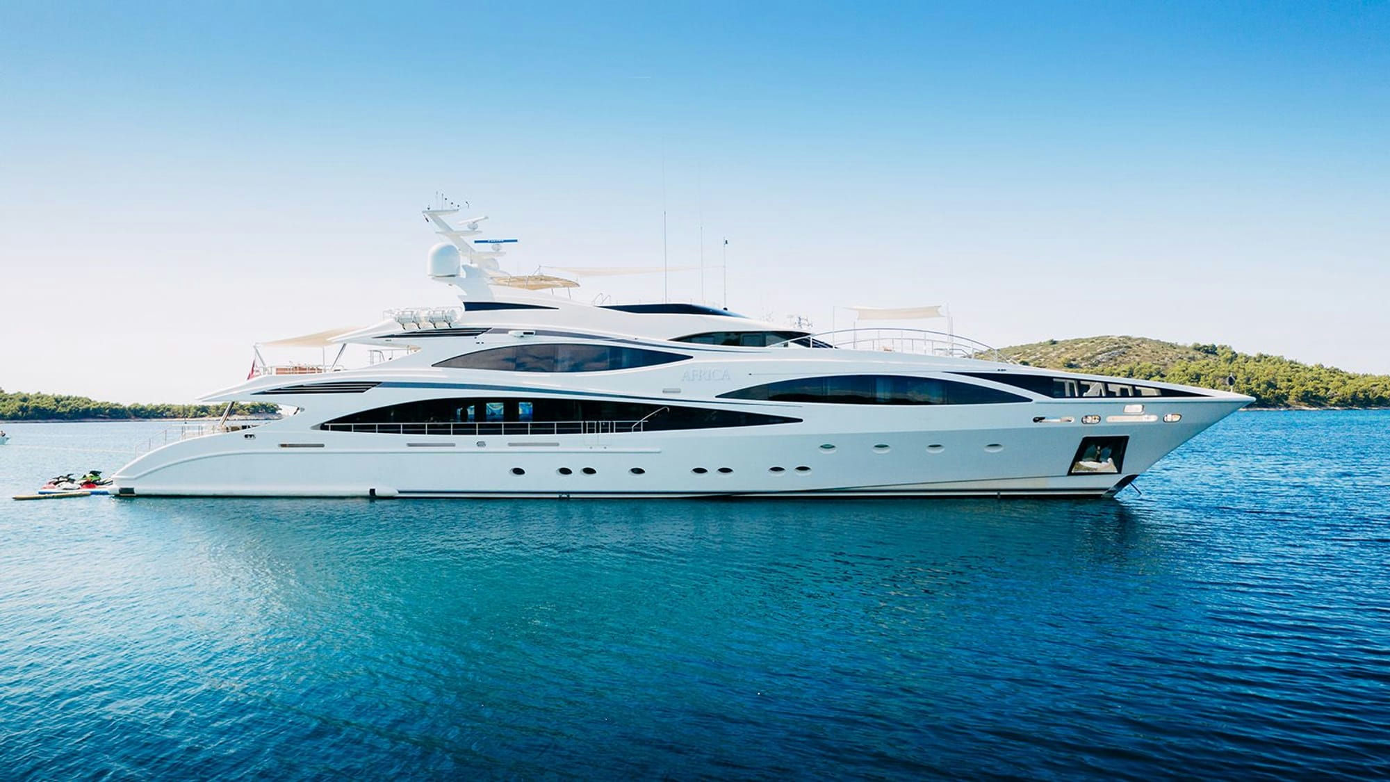 Africa I, 47 m Benetti charter yacht