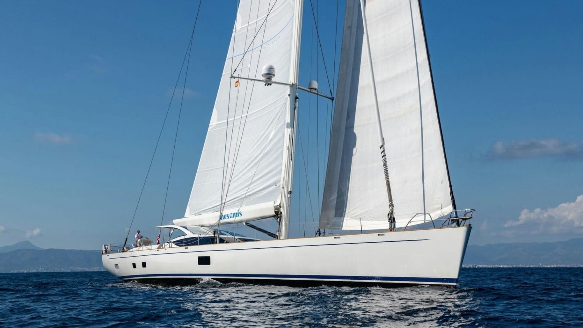 Mes Amis, 44 m Fitzroy Yachts charter yacht
