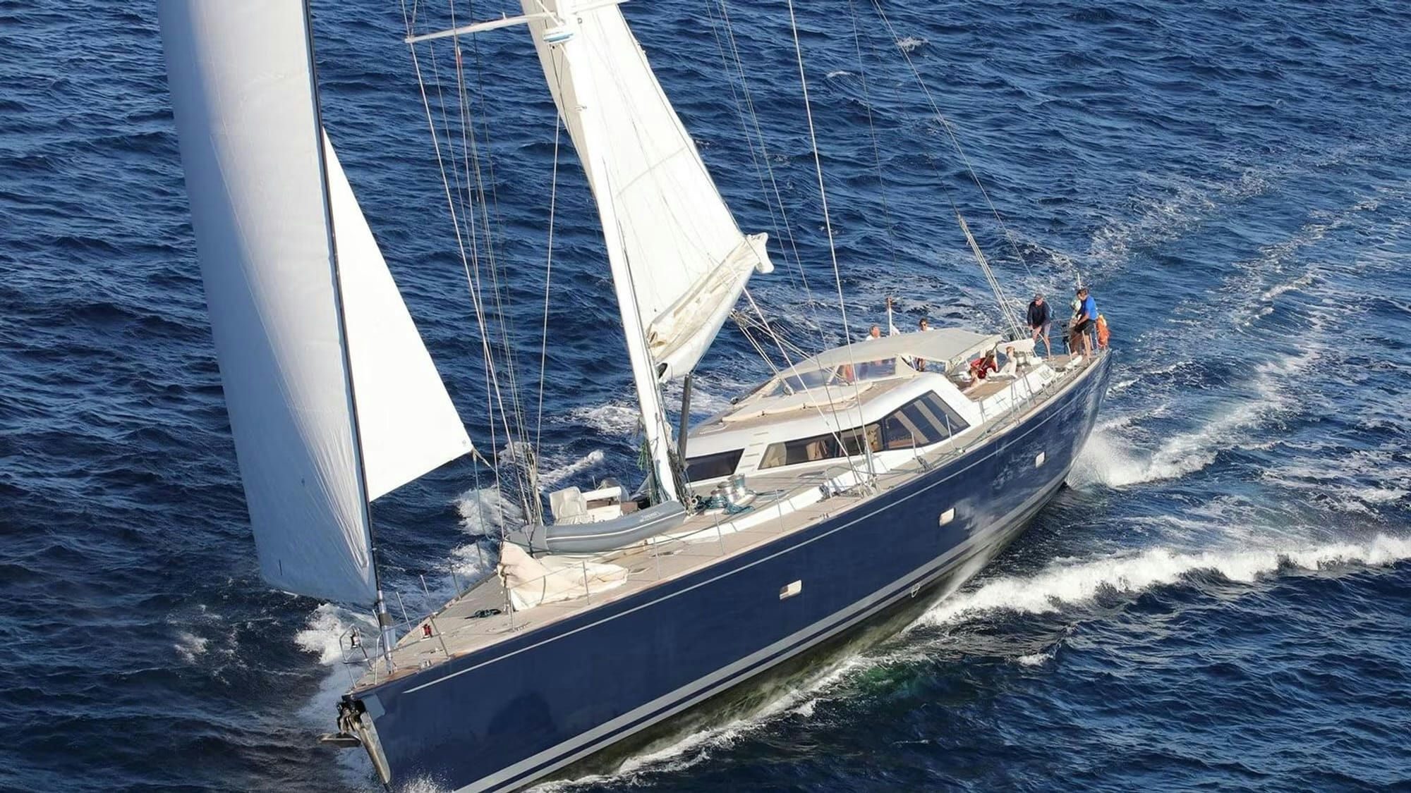 Vaimiti, 39.2 m charter yacht