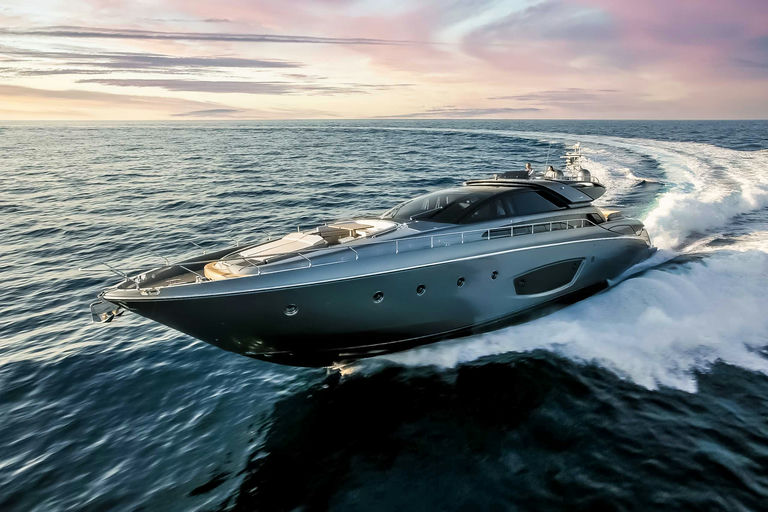DOMINO, 26.4 m Riva 86 Domino charter yacht