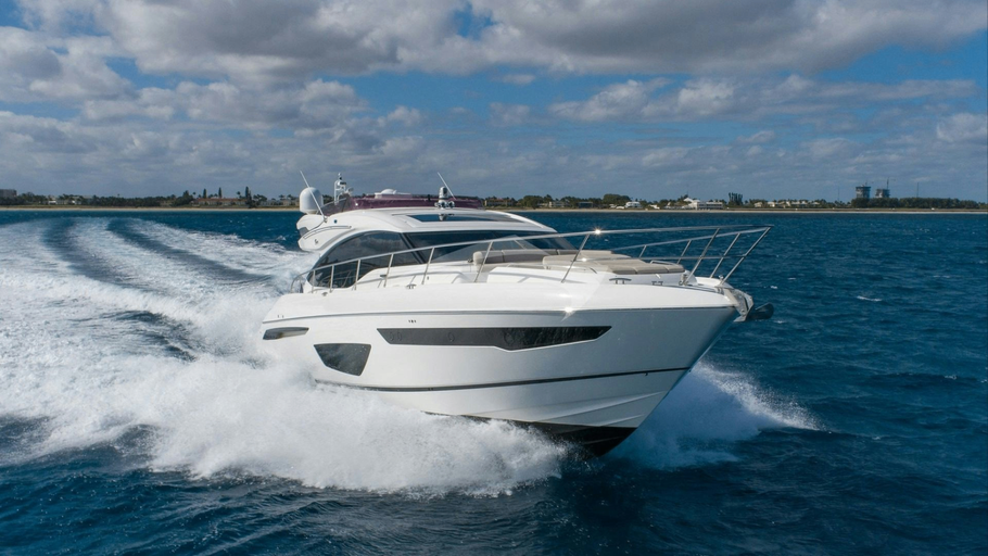 Glede, 19.8 m Princess 65 charter yacht