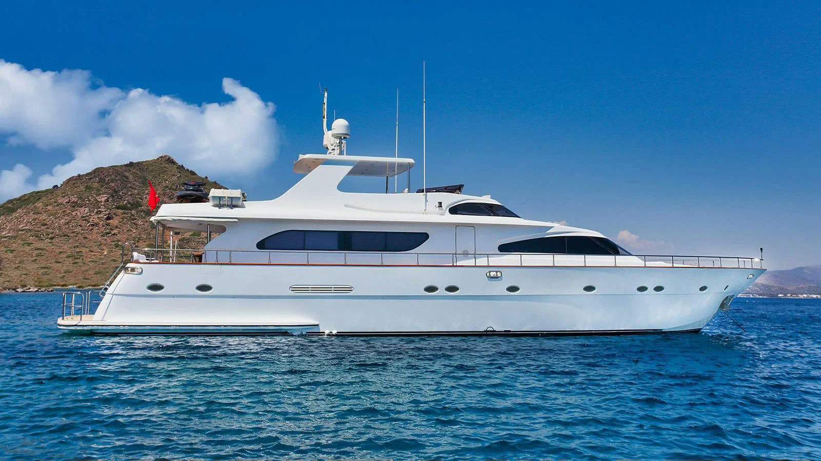 Julem 1, 28 m charter yacht