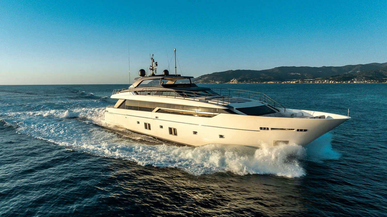 Vauban, 36.9 m Sanlorenzo charter yacht