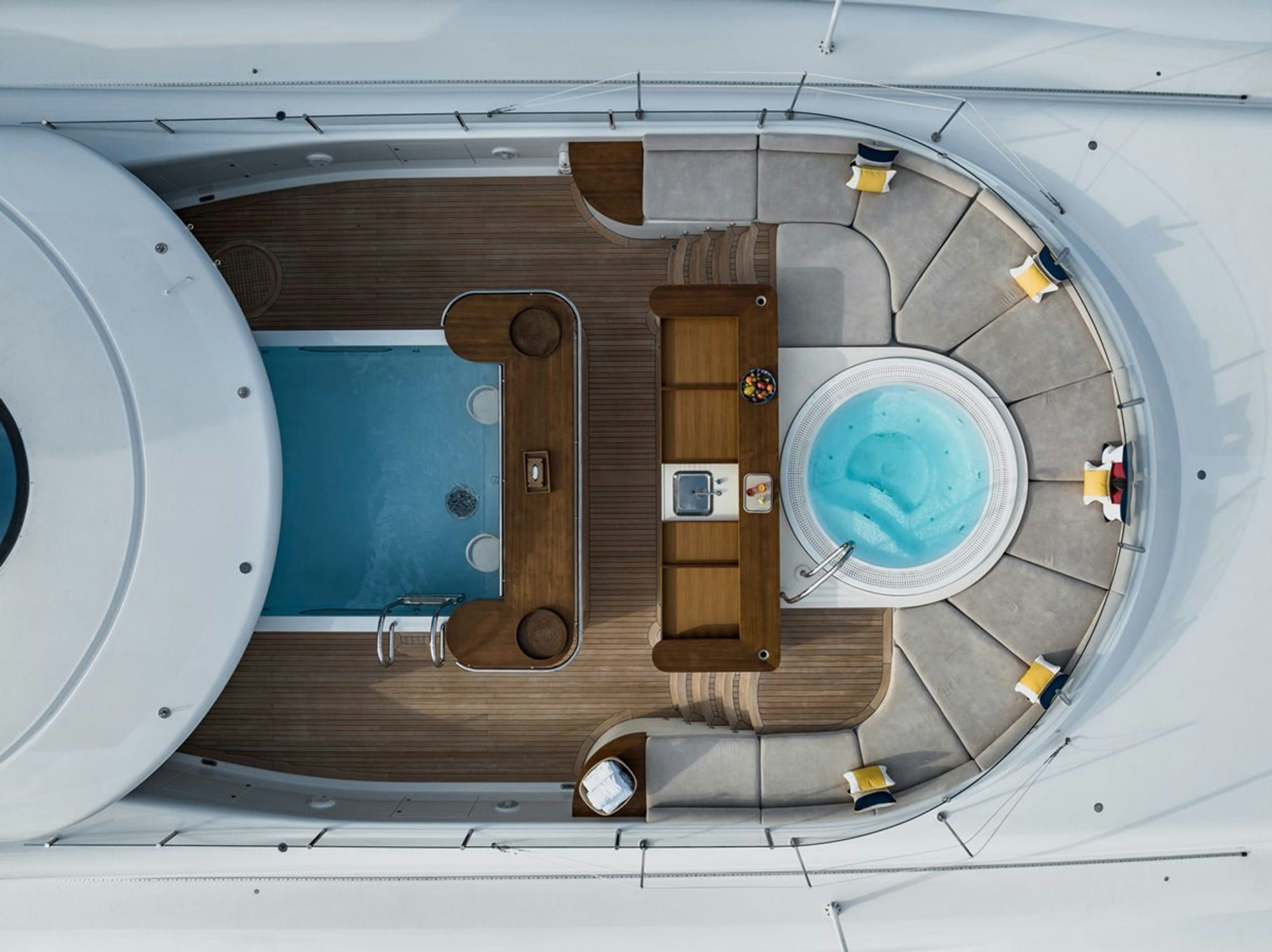 Ventum Maris, 65.5 m Amels charter yacht