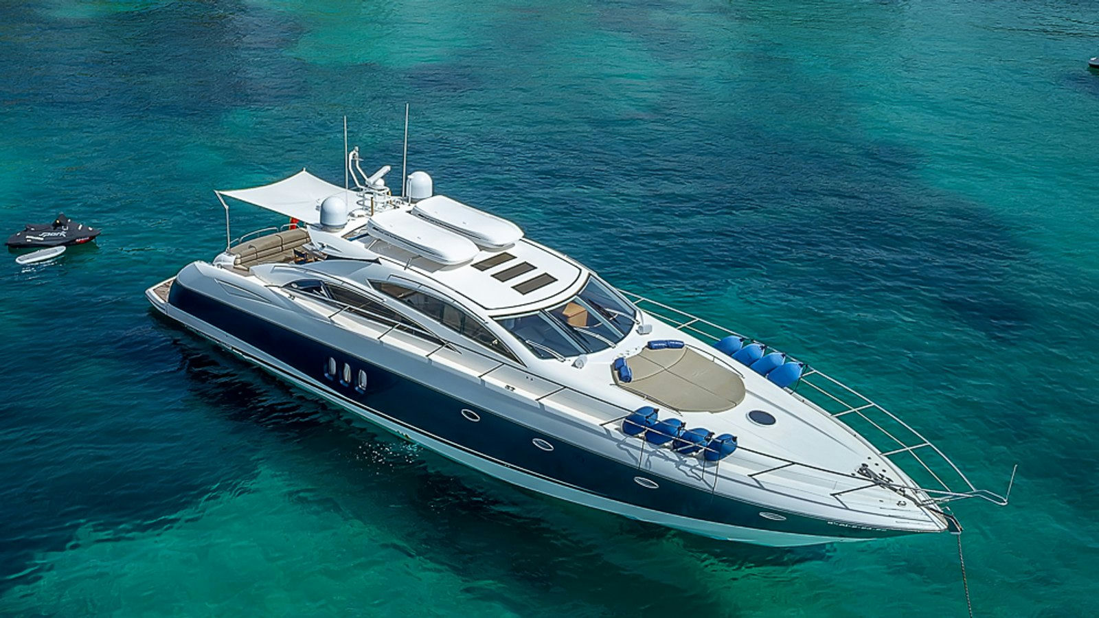 Sunseeker 72, 22.1 m Sunseeker 72 charter yacht