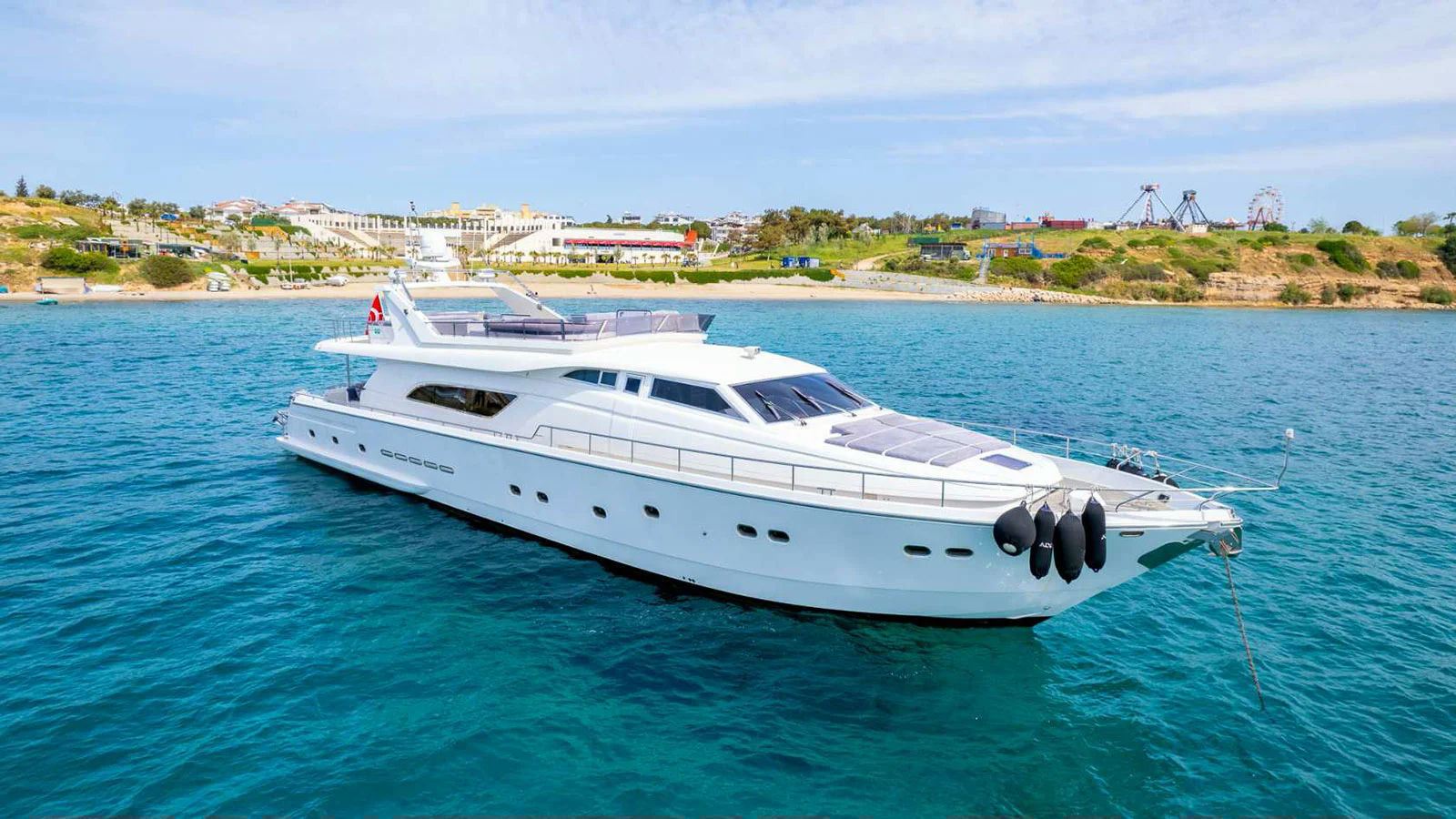 Aden, 30 m charter yacht