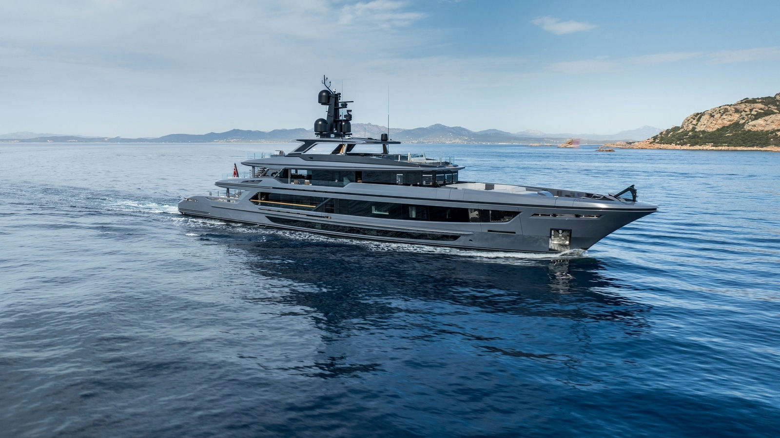Akula, 52.3 m Baglietto charter yacht
