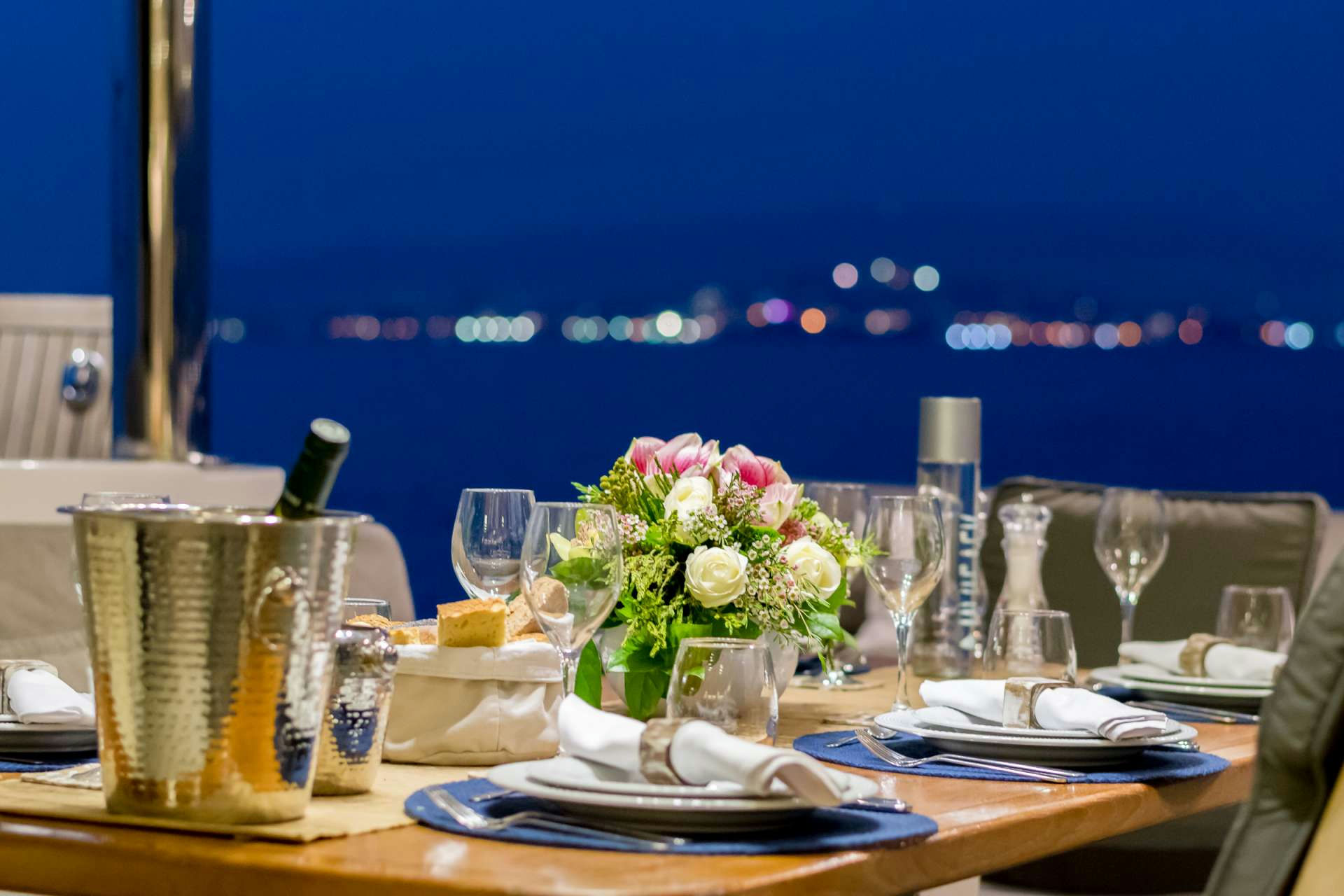Selene, 18 m Lagoon charter yacht