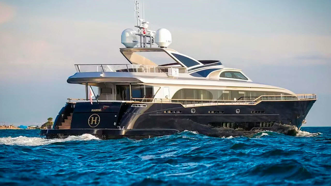 Harun, 37.6 m charter yacht