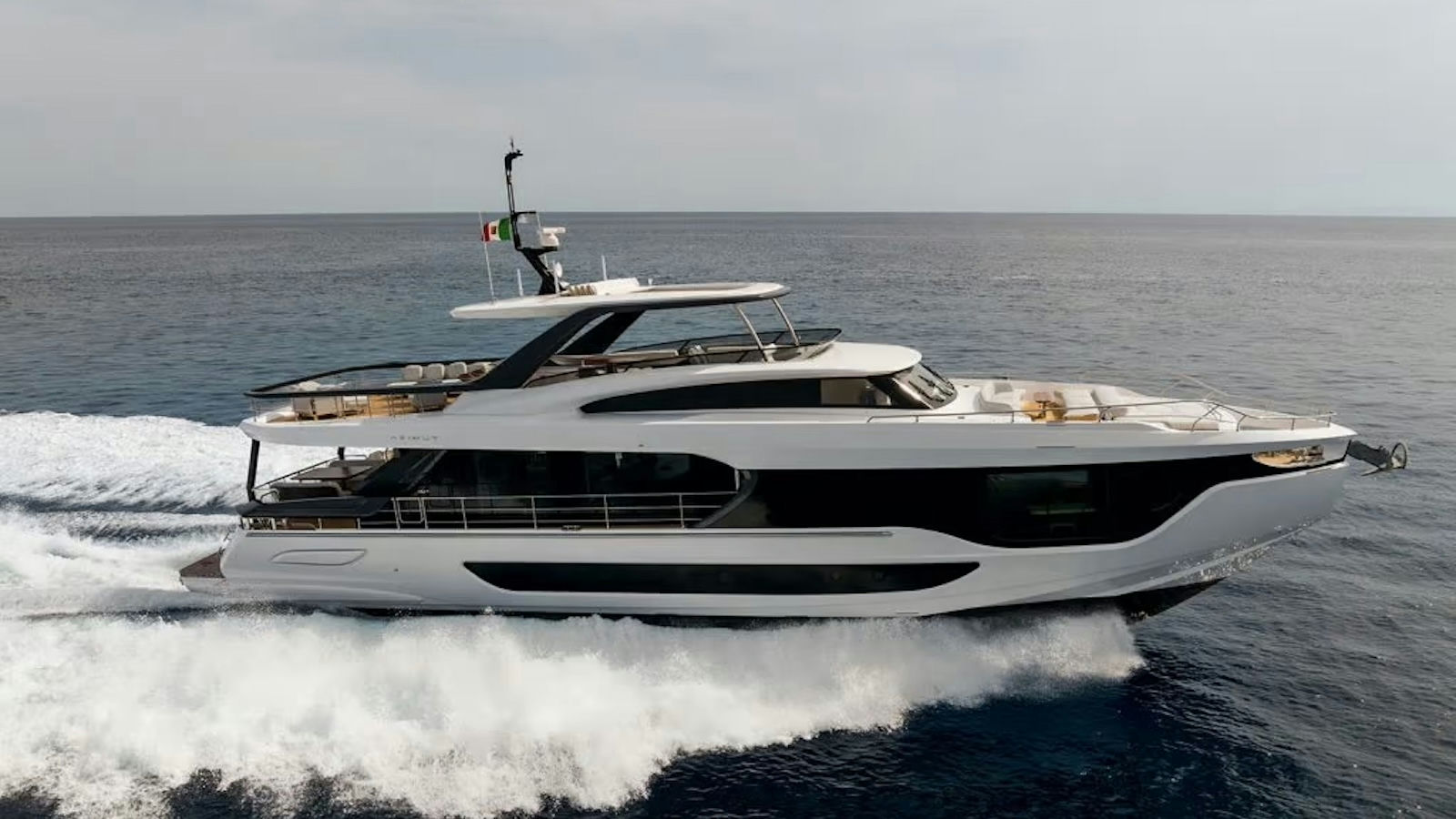 Viva Ii, 26.1 m Azimut charter yacht