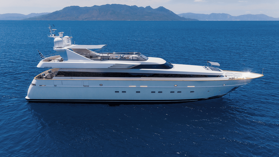 Shooting Star, 31.1 m Cantieri Di Pisa charter yacht