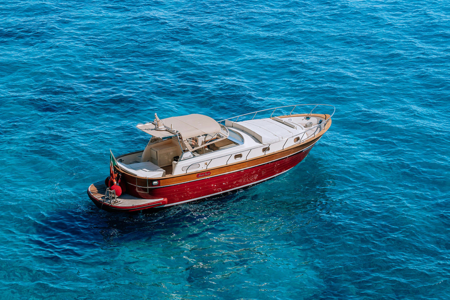 MUCHO GUSTO, 12.8 m Di Donna Serapo 42 HT charter yacht