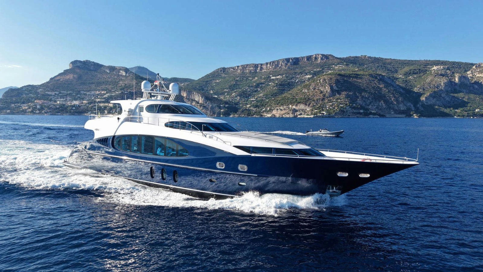SEA BREEZE ONE, 31 m Kaiserwerft Baron 31 charter yacht
