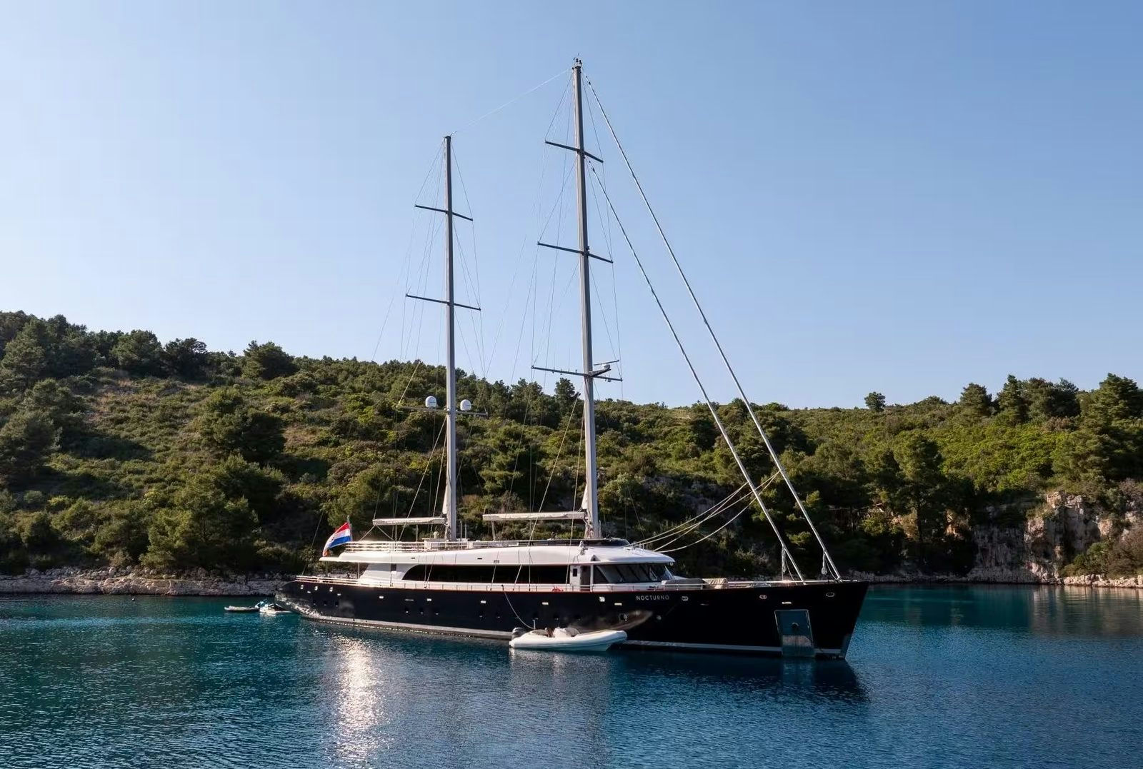 Nocturno, 48 m charter yacht