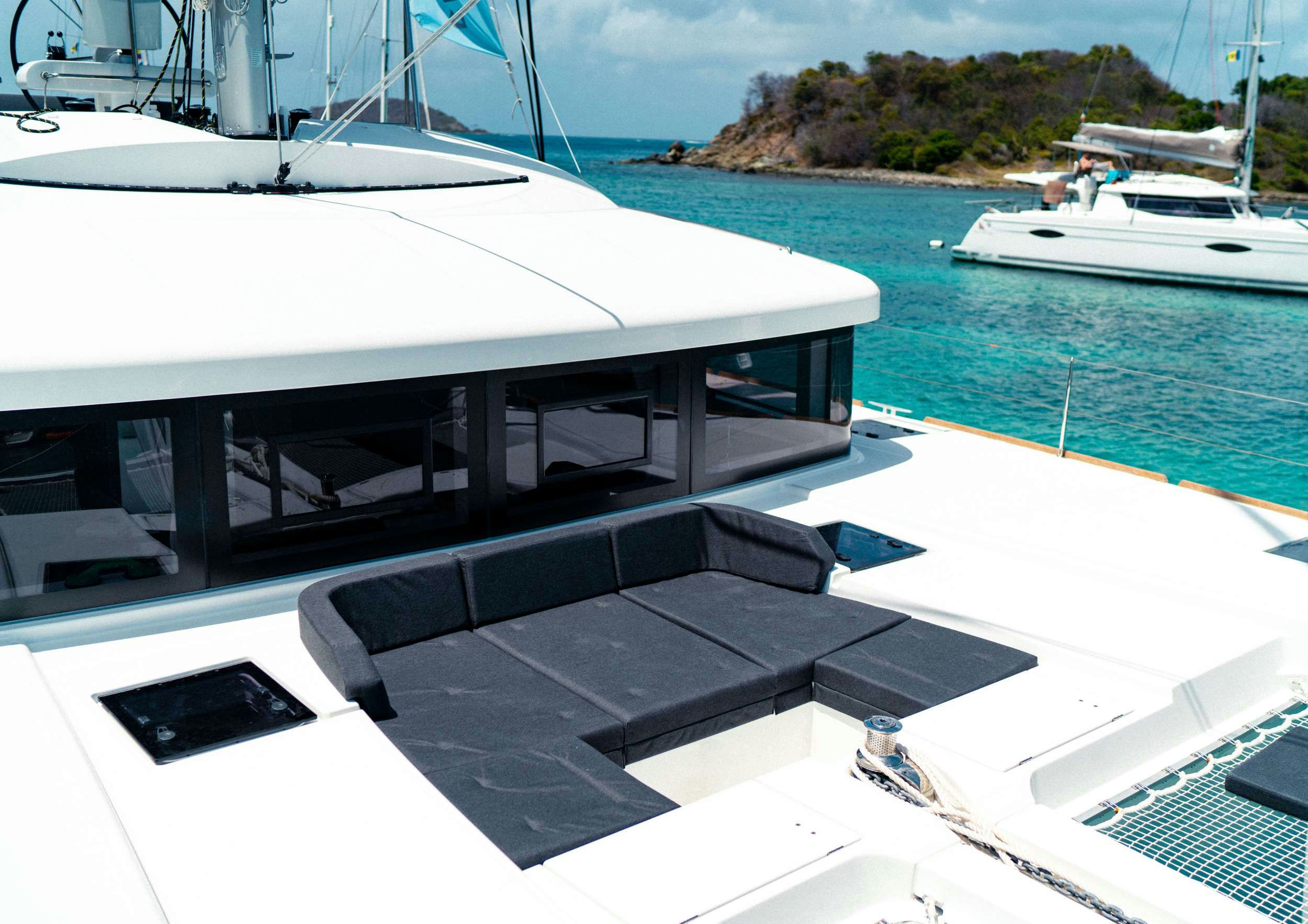 Akana, 15 m Lagoon charter yacht