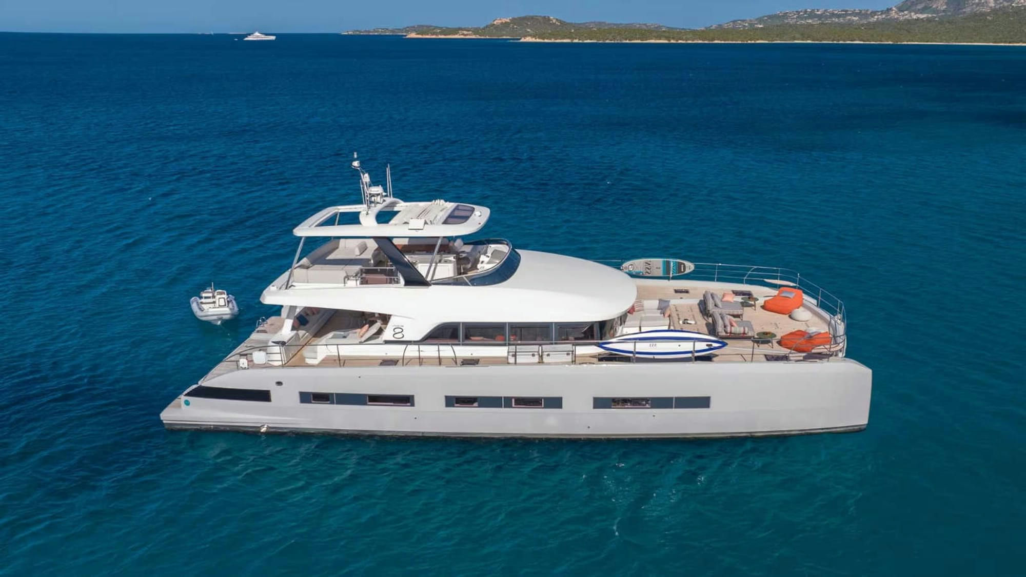 Zenit, 23.8 m Lagoon charter yacht