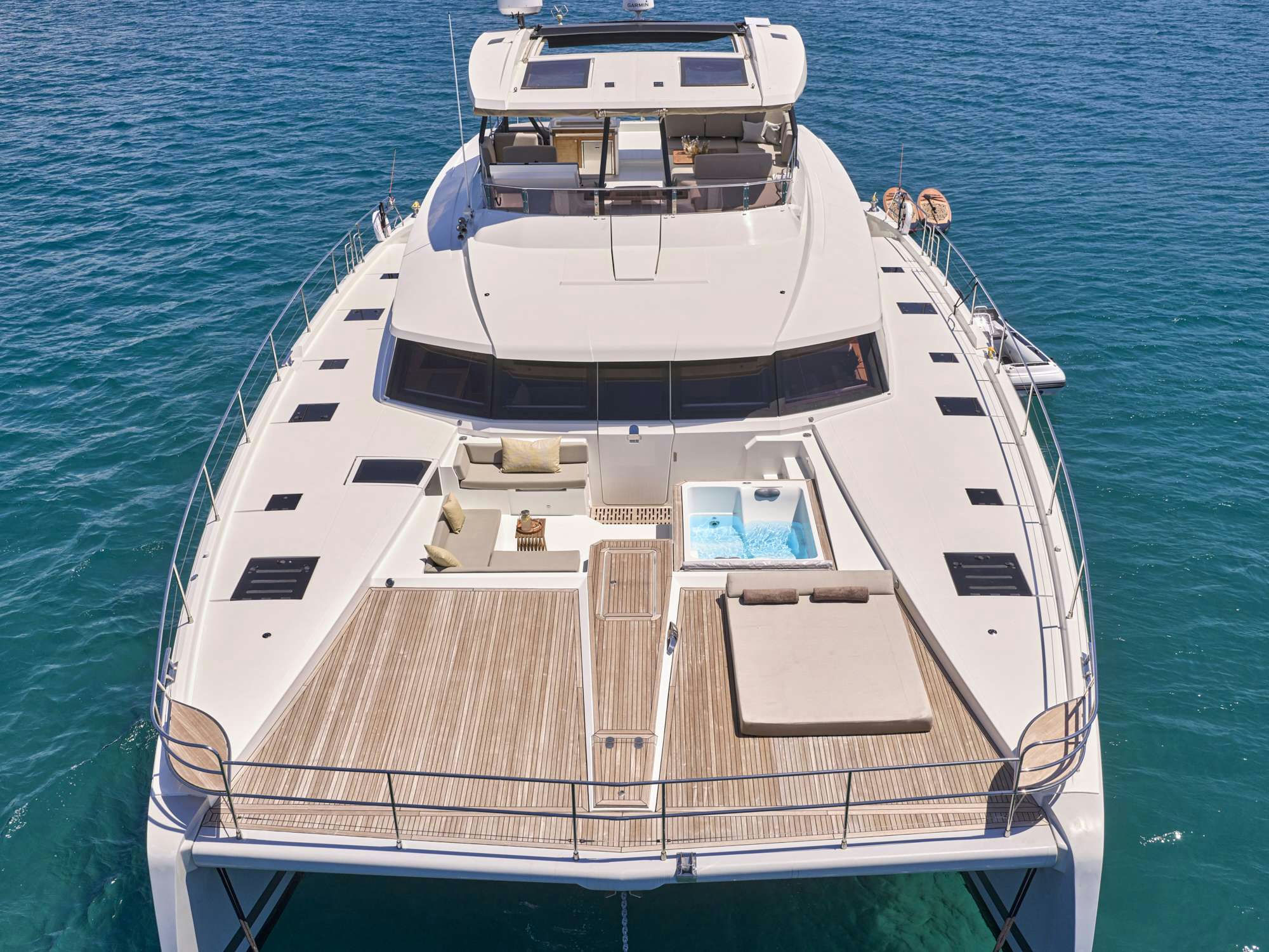 Ariva, 20 m Fountaine Pajot charter yacht
