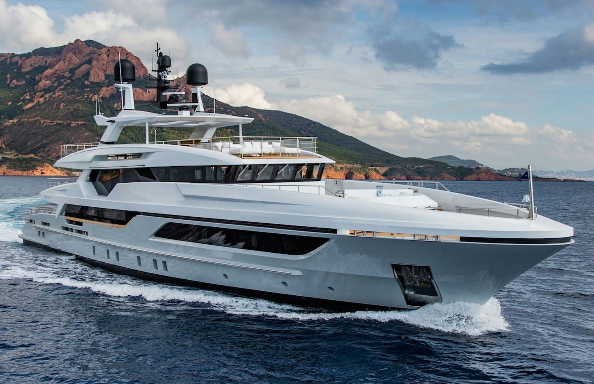 My Mayva, 47.6 m Baglietto charter yacht