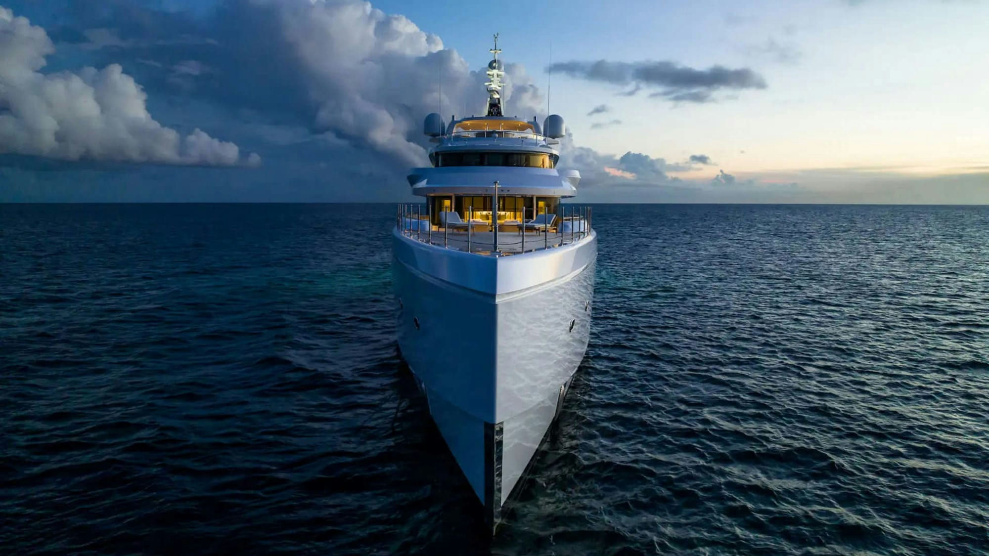 Calex, 67 m Benetti charter yacht