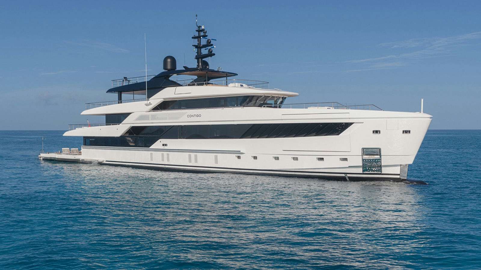 Contigo, 50 m Sanlorenzo charter yacht