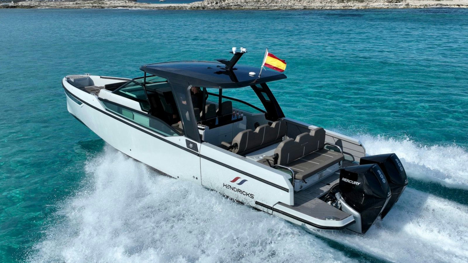 Saxdor 320 GTO, 10.9 m Saxdor 320 charter yacht