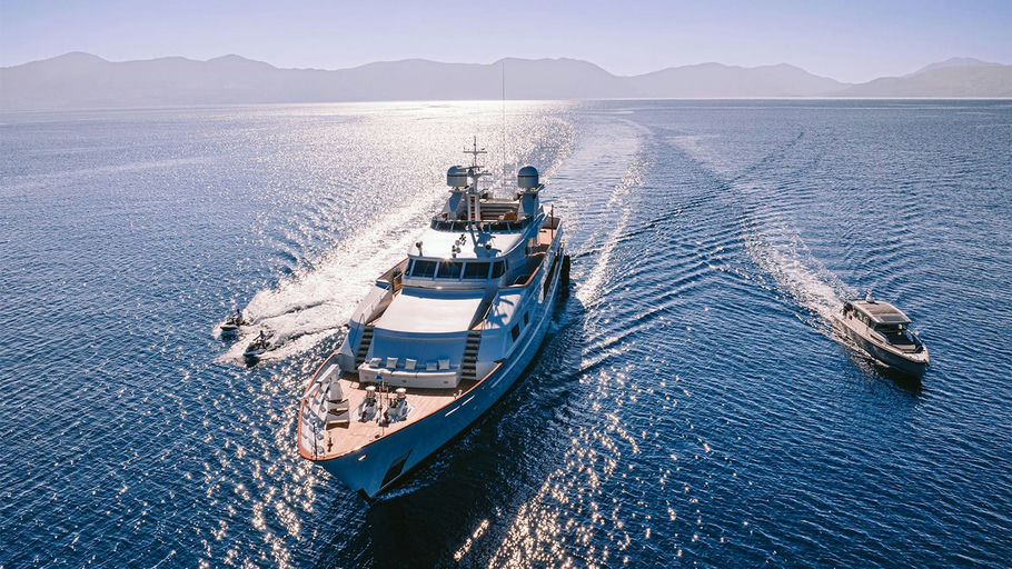 Natalia V, 45.3 m Picchiotti charter yacht