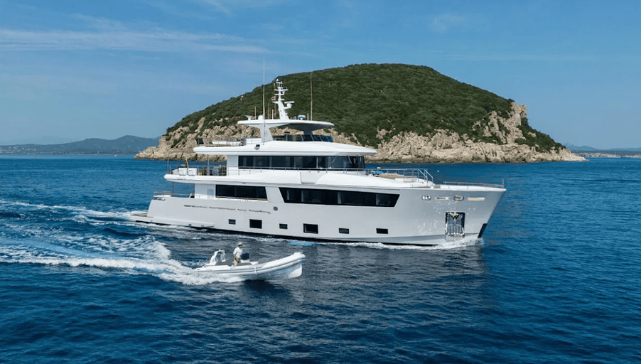 Sabai, 33.9 m Cantiere Delle Marche charter yacht