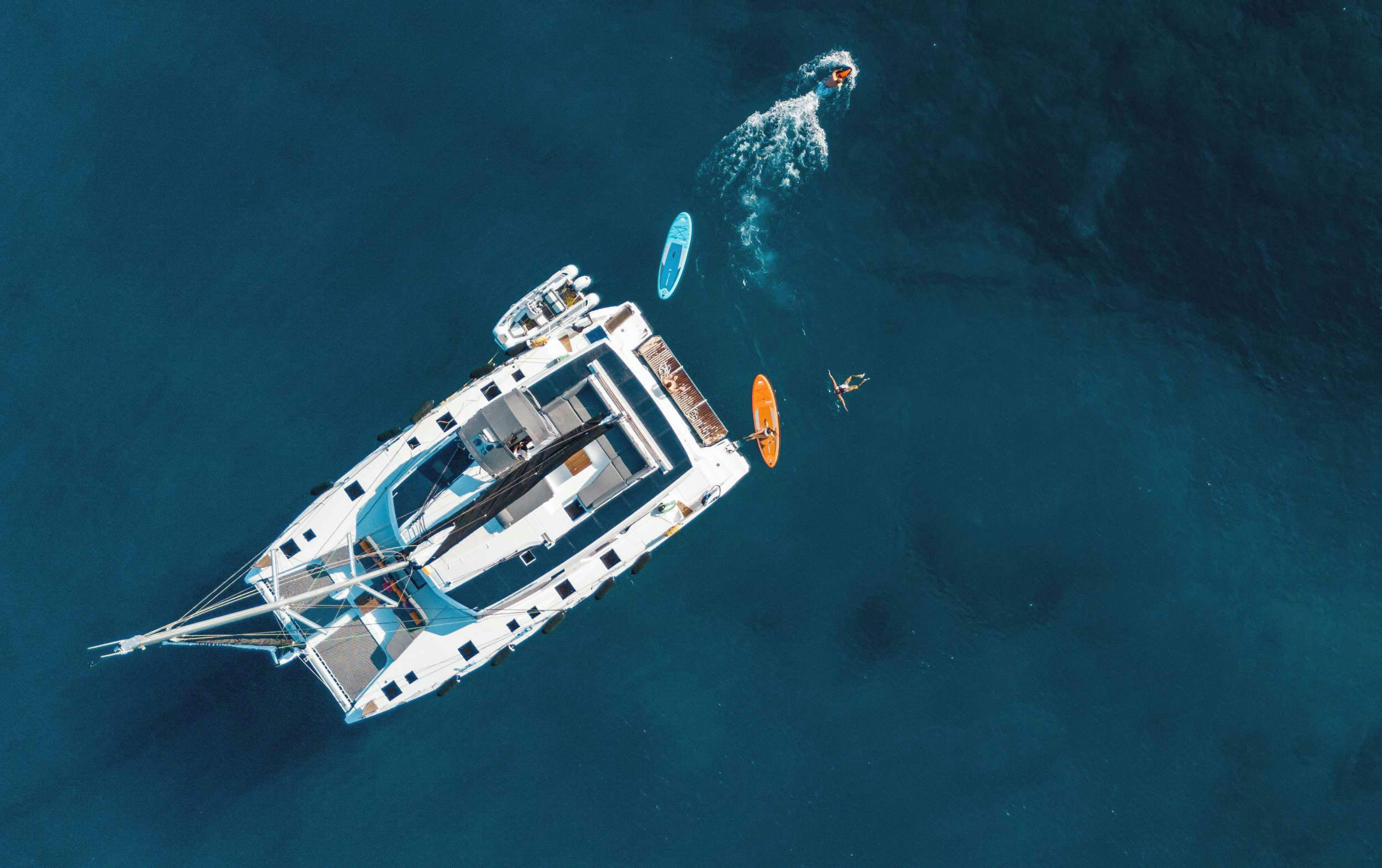 Amante, 15 m Fountaine Pajot charter yacht