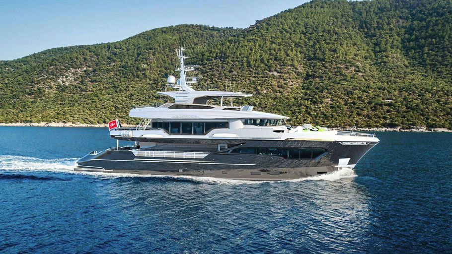 Infinity Nine, 33.6 m Ava Yachts charter yacht