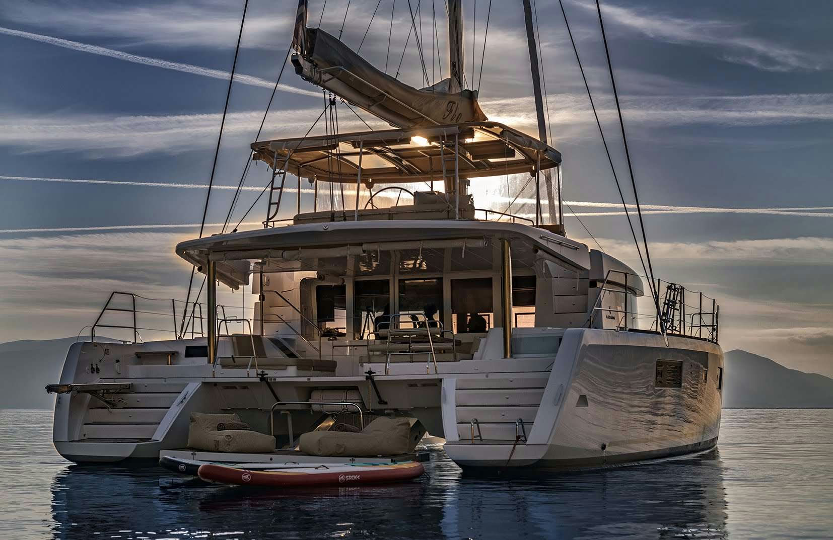 Flo, 15 m Lagoon charter yacht