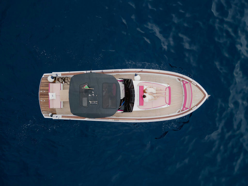 TEACHER, 12 m Italyure 38 charter yacht