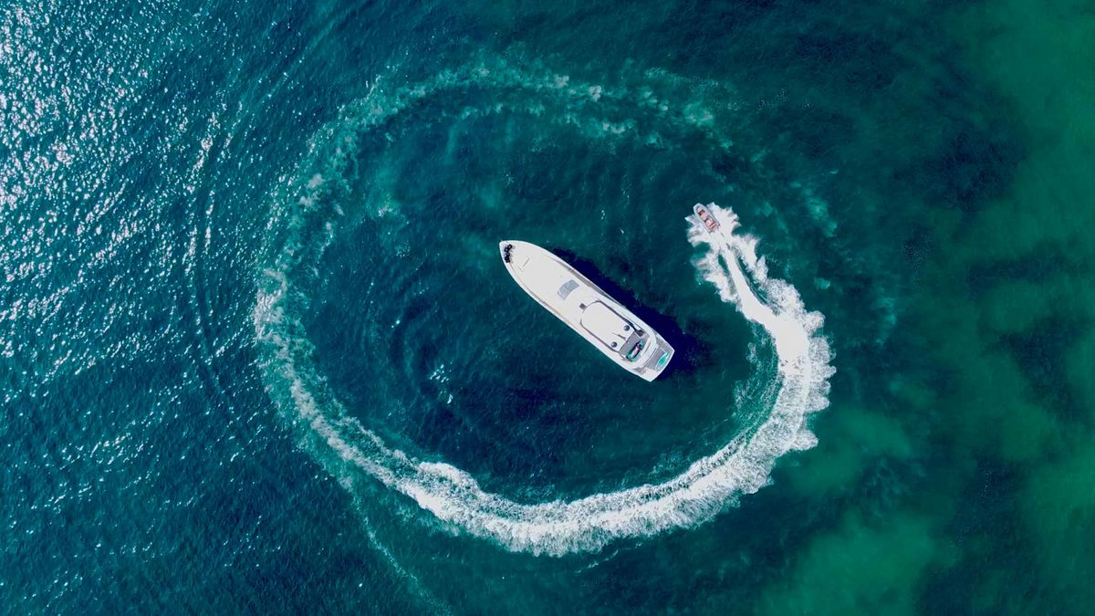 Sunseeker 95, 29 m Sunseeker 95 Yacht charter yacht