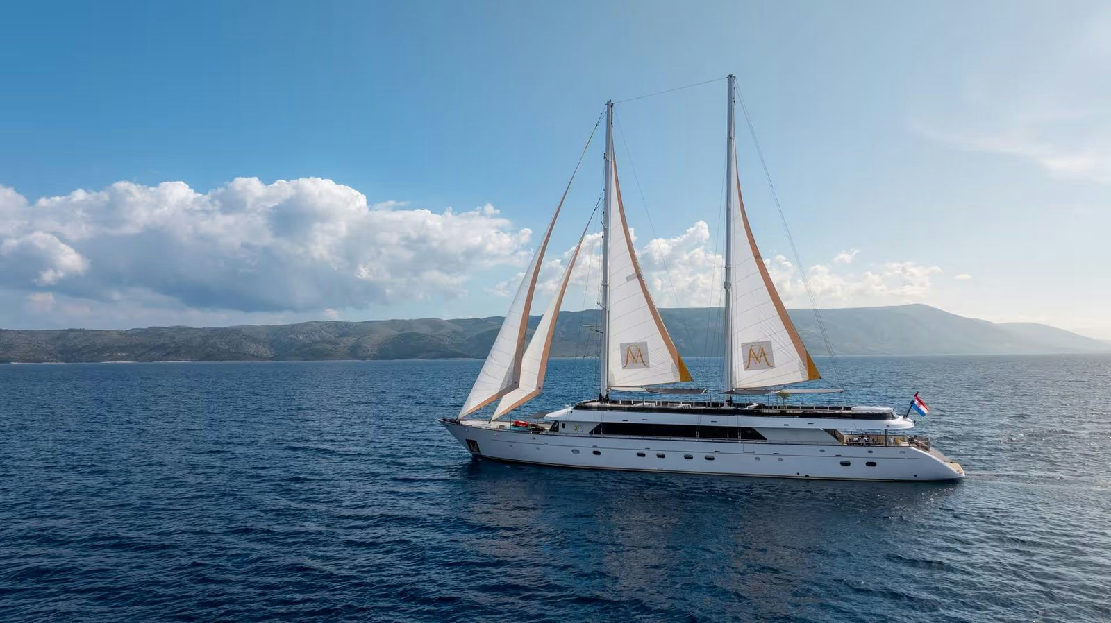 Anima Maris, 49 m charter yacht