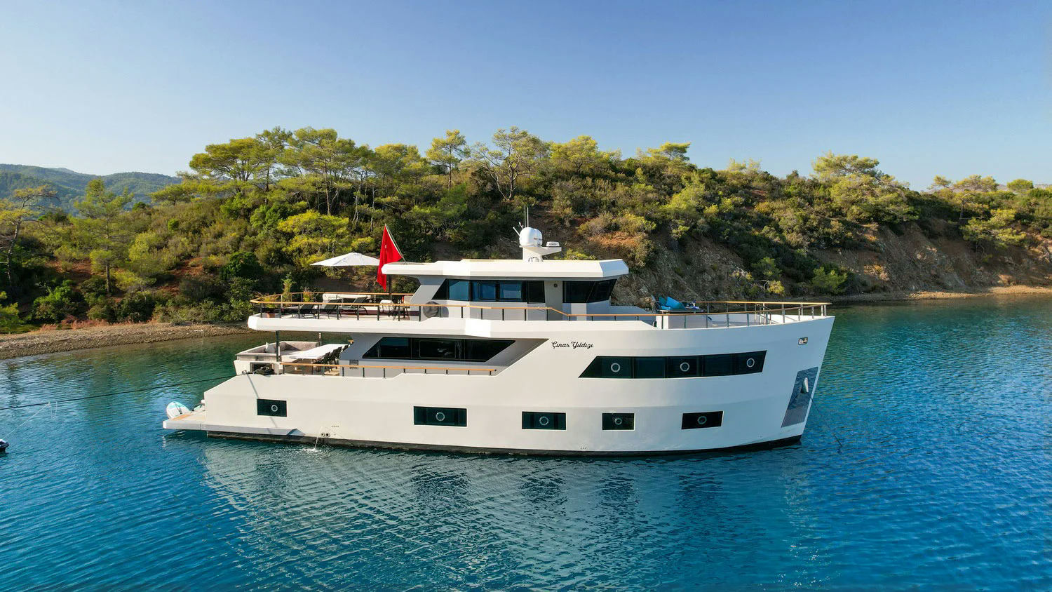 Cinar Yildizi, 30 m charter yacht