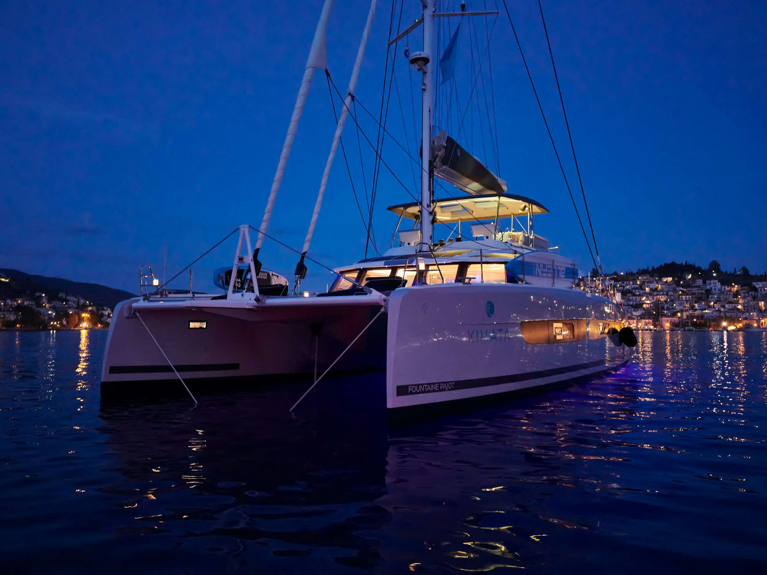Kimata, 20 m Fountaine Pajot charter yacht