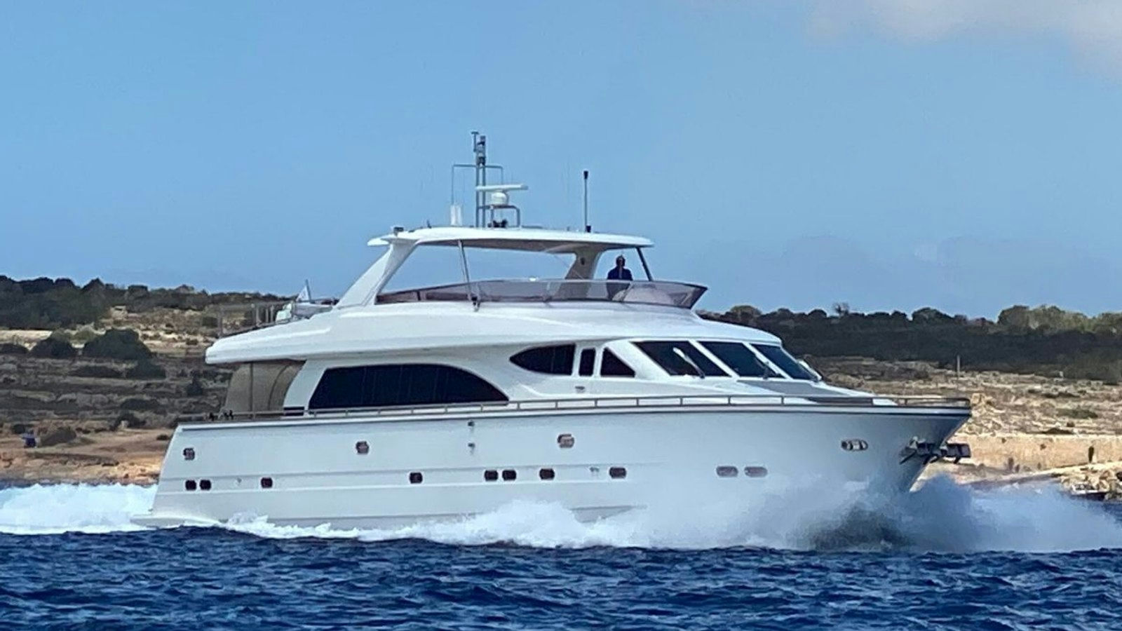 Elegance, 25.3 m Elegance 82 charter yacht