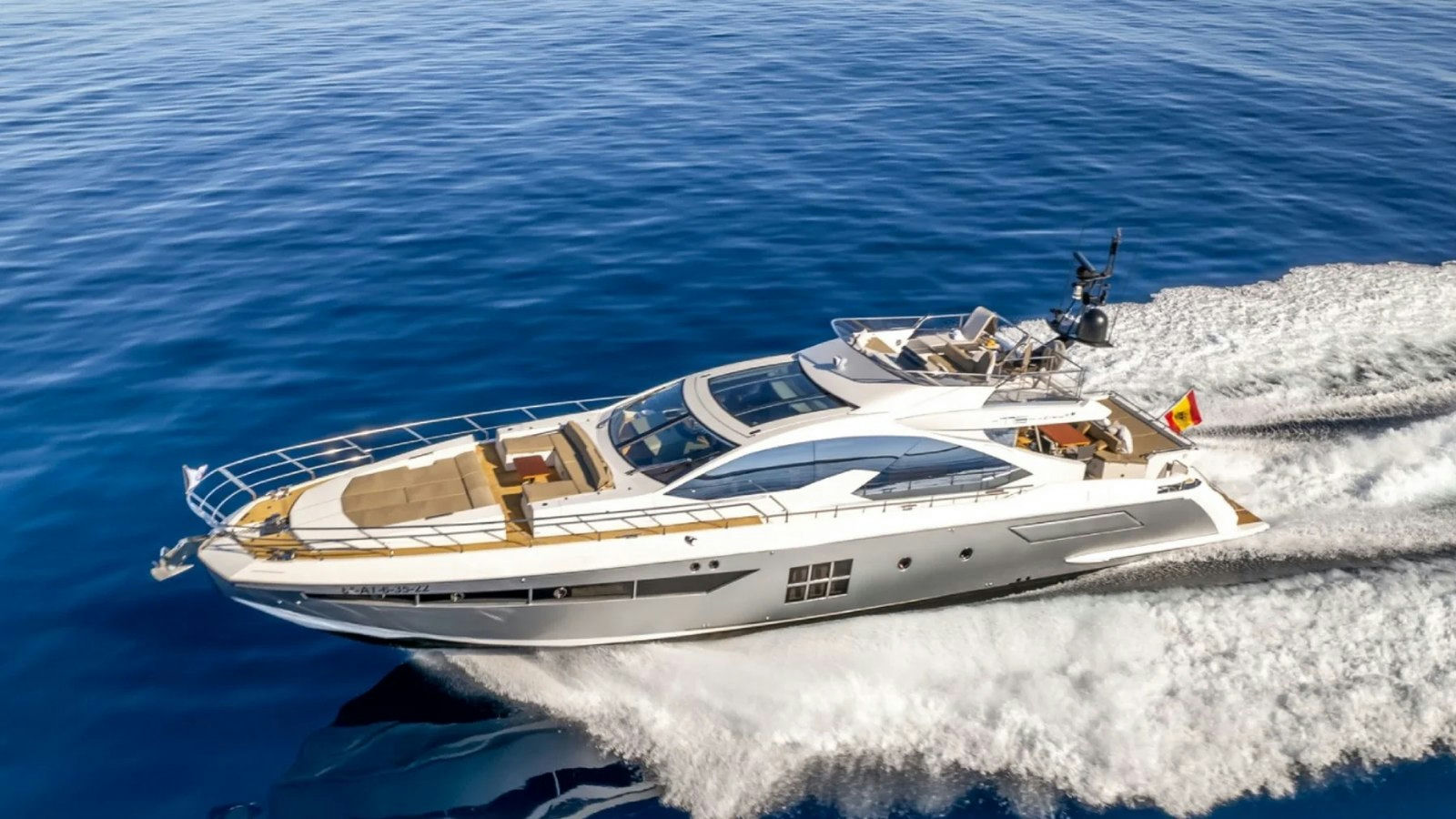 GRAN ABE II, 23.5 m Azimut 77S charter yacht