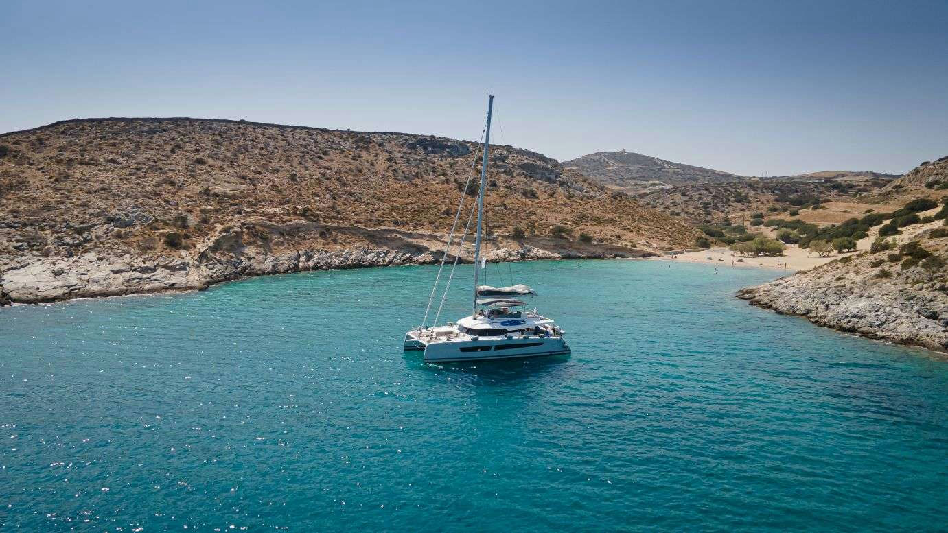 Allure 59, 18 m Fountaine Pajot charter yacht