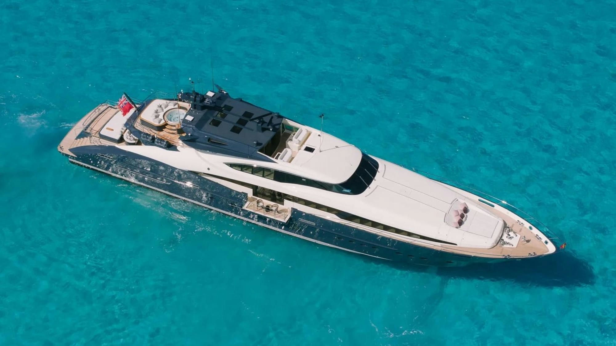 Thunder, 46 m Palmer Johnson charter yacht