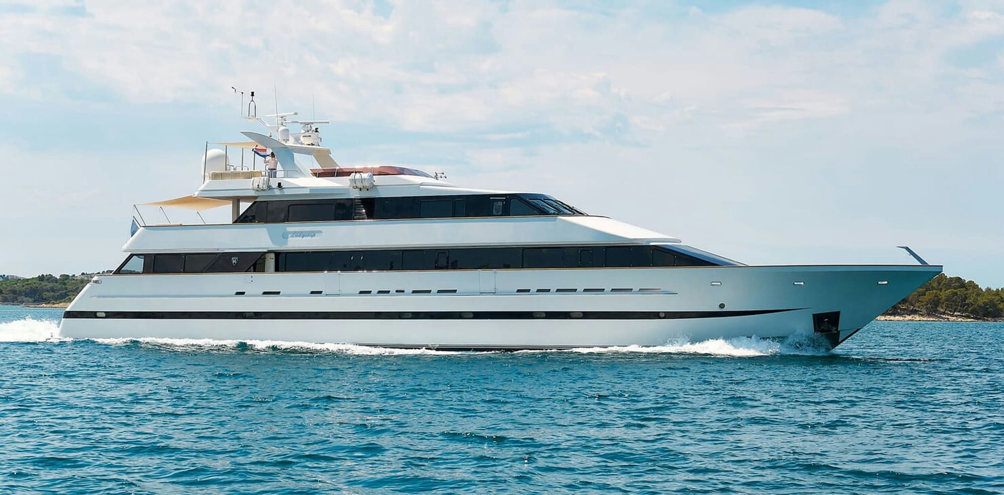 Ladyship, 41 m Heesen charter yacht