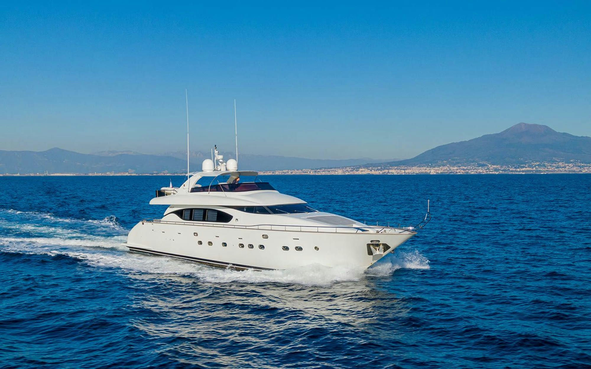 Gemini 3, 26 m Maiora charter yacht