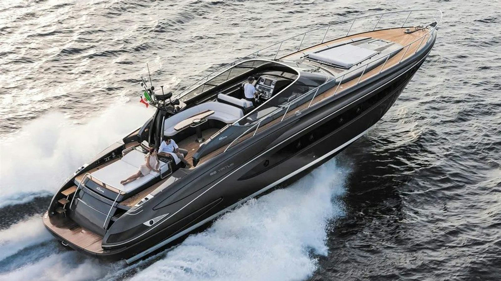 Vanquish, 19.2 m Riva Virtus 63 charter yacht