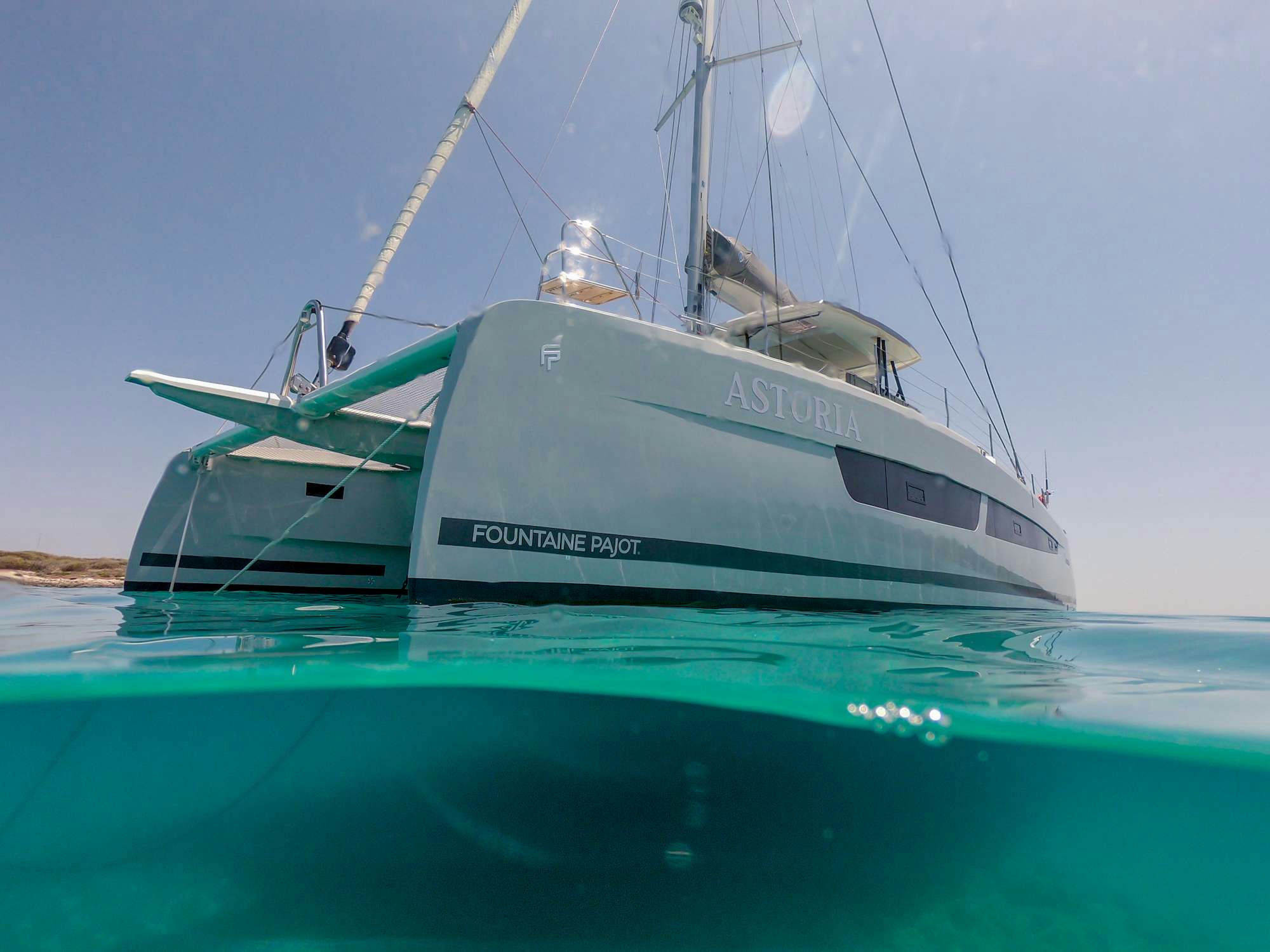 Astoria, 18 m Fountaine Pajot charter yacht
