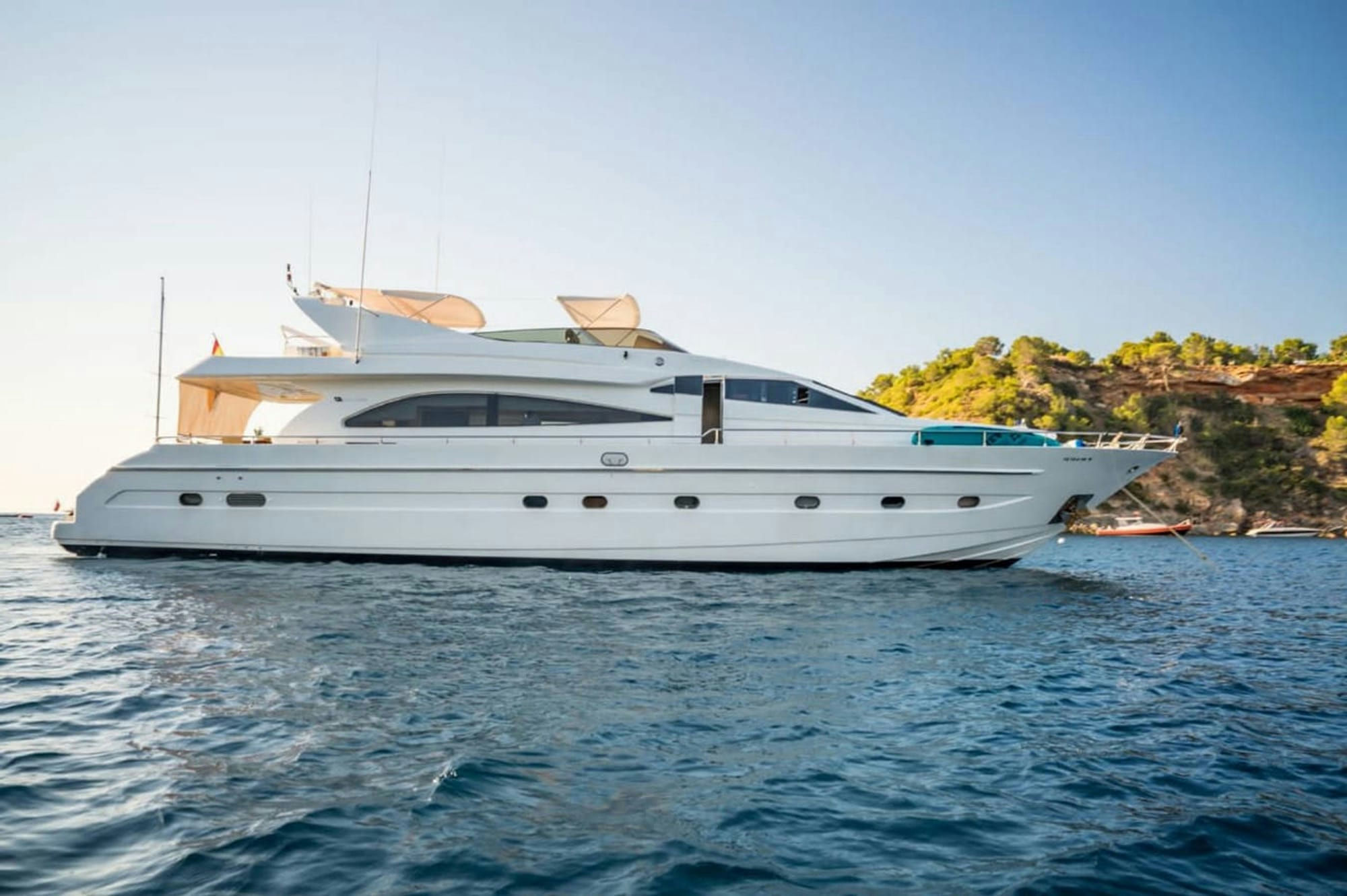 Nephenta, 24 m Astondoa charter yacht