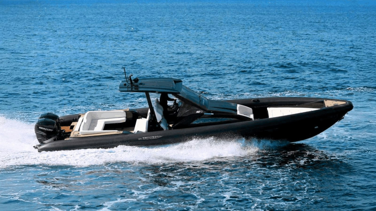 Africa, 12 m Technohull 40 charter yacht