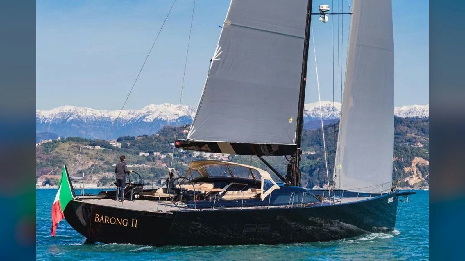 Barong II, 25.3 m Mylius 82 DS charter yacht
