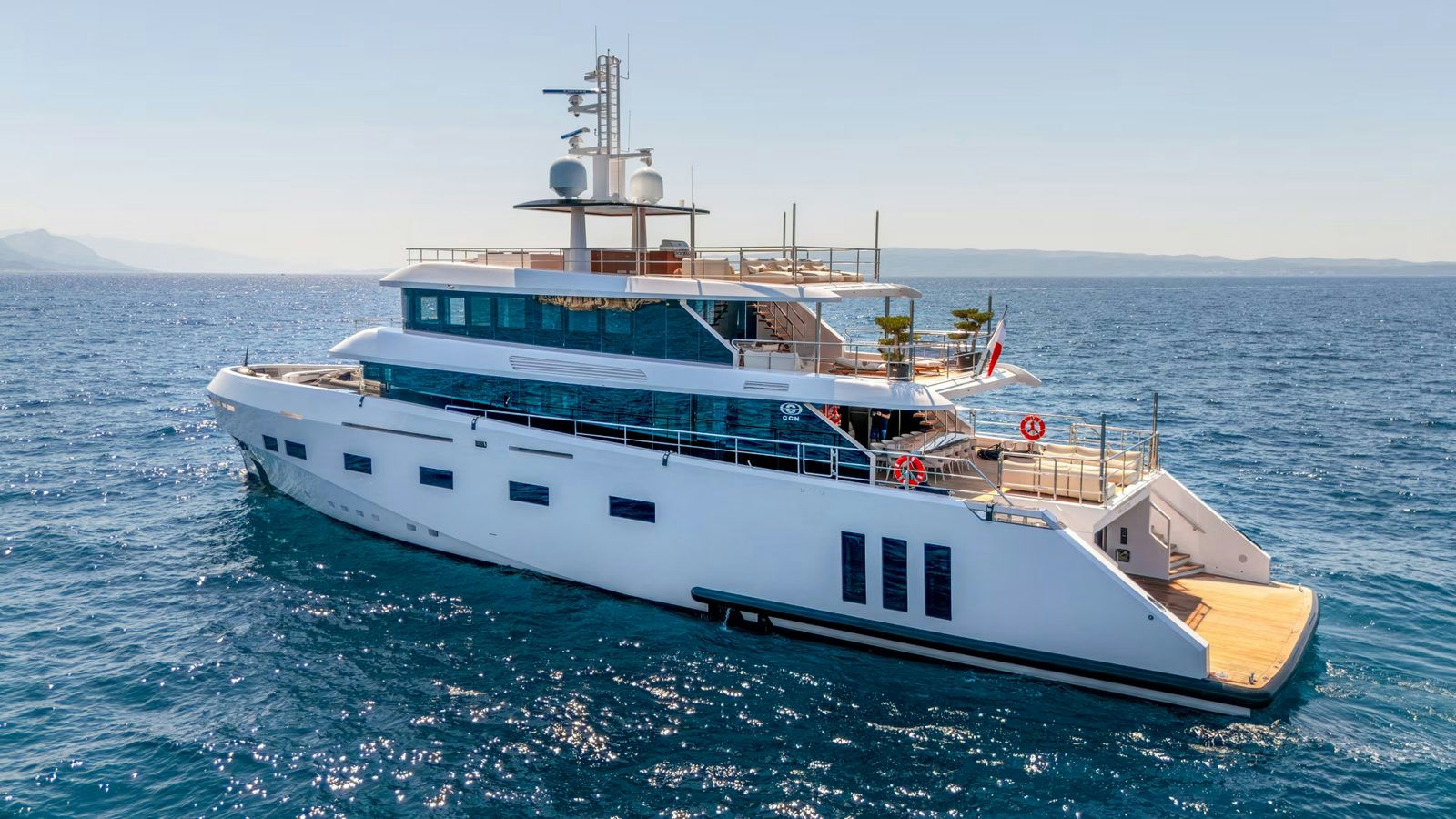 Renata, 40.8 m Cerri Cantieri Navali CCN charter yacht